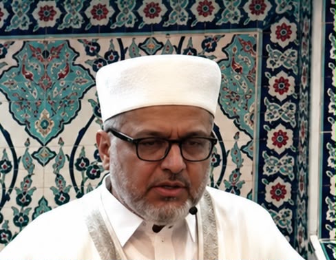 Photo of dr shaffieq chace